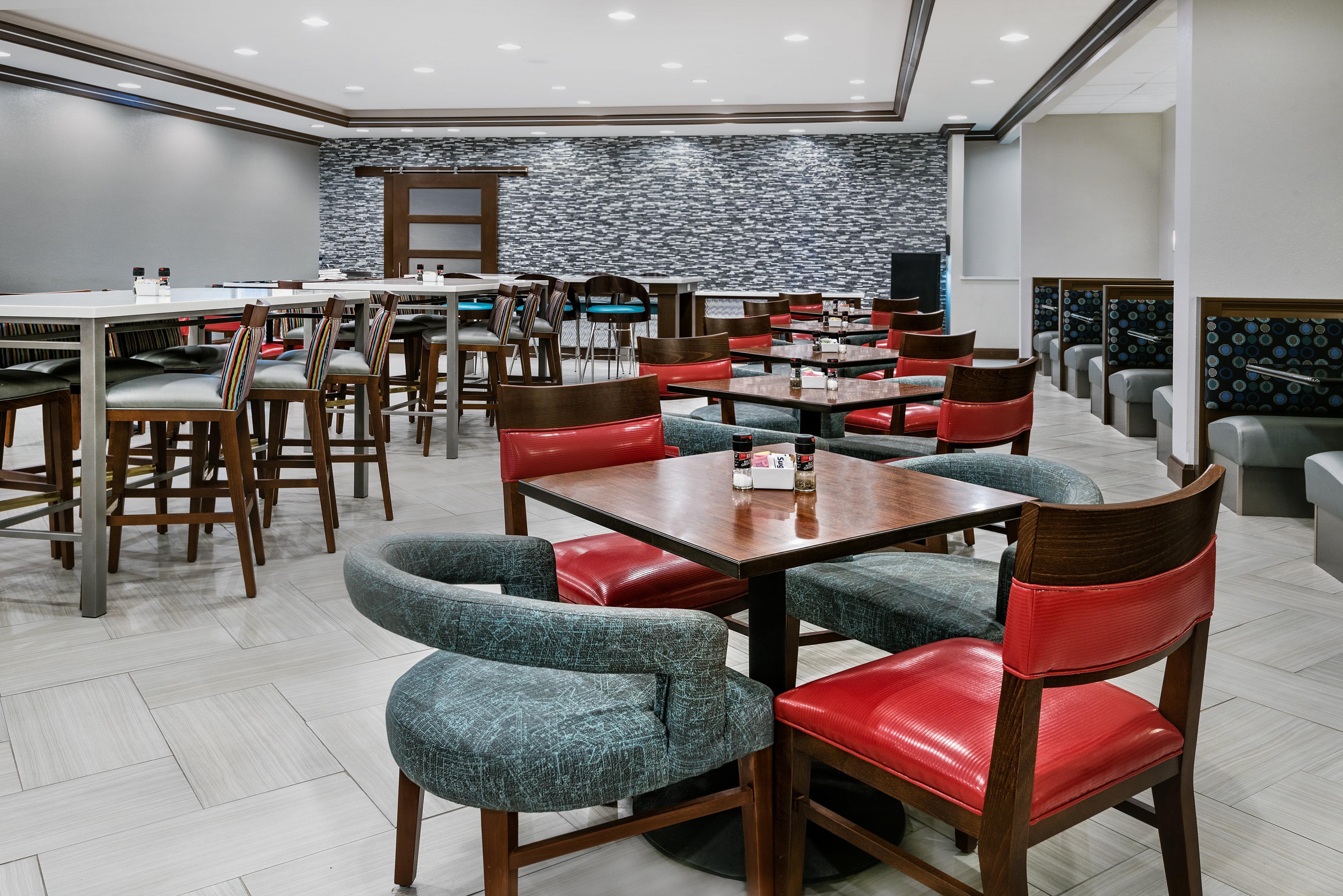 Holiday Inn & Suites College Station-Aggieland By Ihg Bagian luar foto
