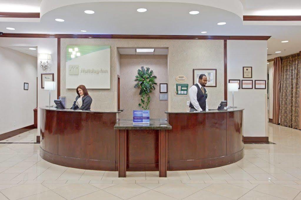 Holiday Inn & Suites College Station-Aggieland By Ihg Bagian luar foto